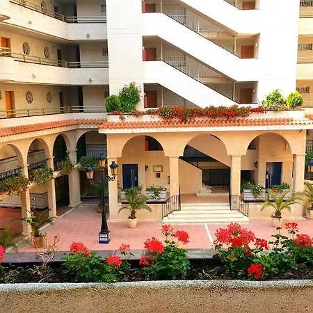2 Bedrooms With Shared Pool Furnished Garden And Wifi At 1 Km Away From The Beach * Salou